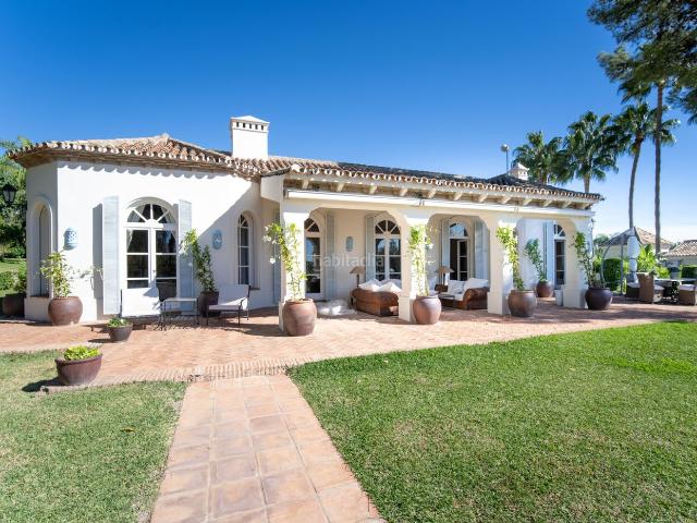 Casa en venta en Marbella, Sierra Blanca. Altos Reales, Marbella Golden Mile Casa de los Sueños. Casas.