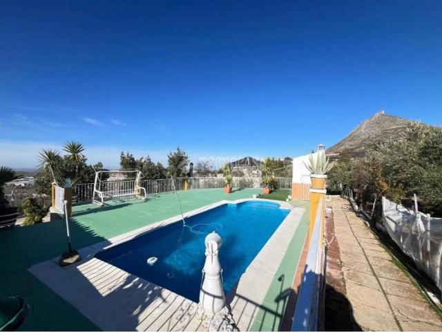 Casa en Venta en Martos