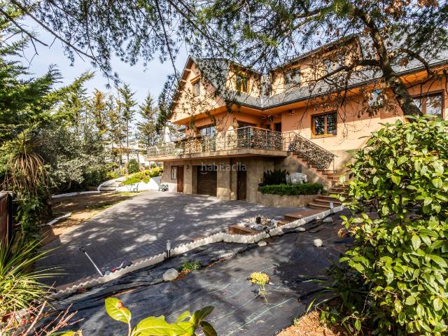 Casa en venta en Matadepera. ARMONIA Y ENCANTO. Casas.