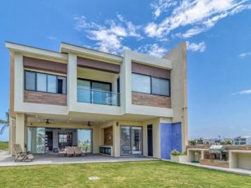 Casa en Venta en Mazatlan en Campo de Golf