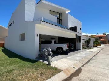 CASA EN VENTA EN MAZATLAN, SINALOA PUERTA DORADA