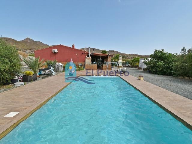 Casa en venta en Mazarrón, Mazarrón Casco Urbano. CASA DE CAMPO CON PISCINA EN LA MAJADA REF 2026. Casas.