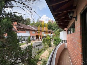 Casa En Venta En Medellin En El Poblado V357264