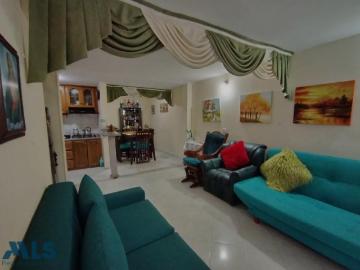 Casa En Venta En Medellin En El Rincon V386508