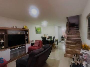 Casa En Venta En Medellin En La Nubia V368230
