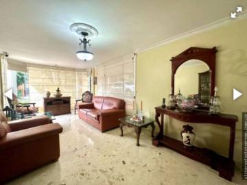 Casa En Venta En Medellin En Poblado V366222