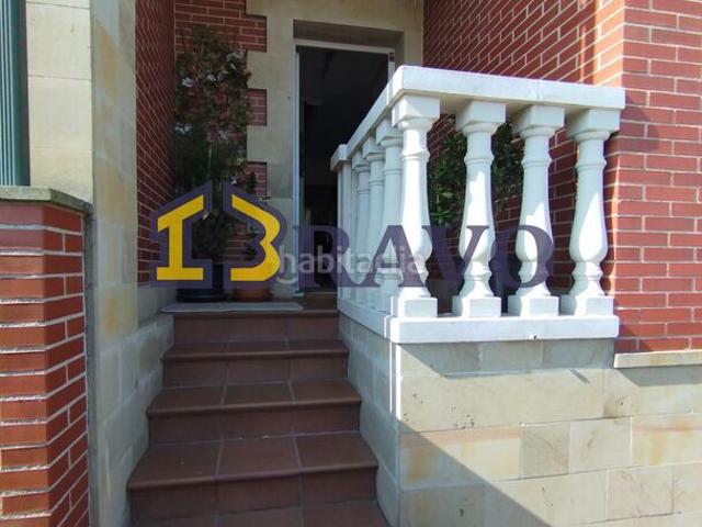 Casa en venta en Medina de Pomar. CHALET ADOSADO EN VENTA ZONA MEDINA DE POMAR. Casas Medina de.