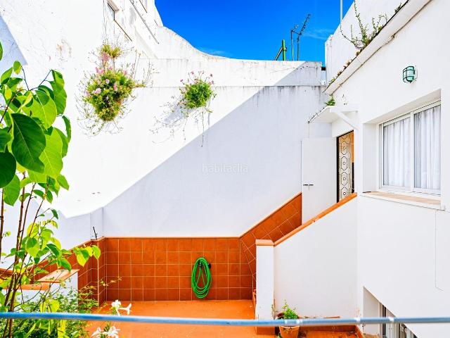 Casa en venta en Medina Sidonia. DOS VIVIENDAS INDEPENDIENTES CON ENCANTO ANDALUZ. Casas Medina.
