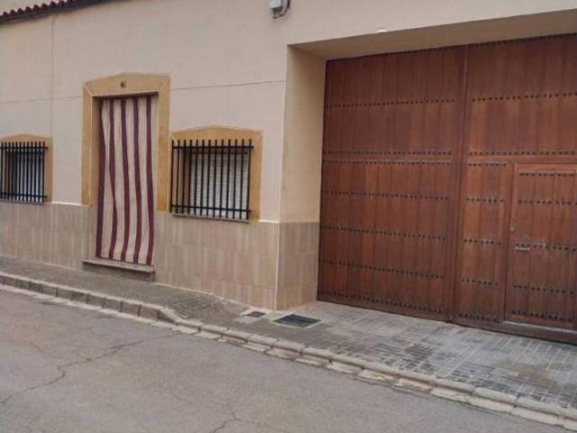 Casa en Venta en Membrilla
