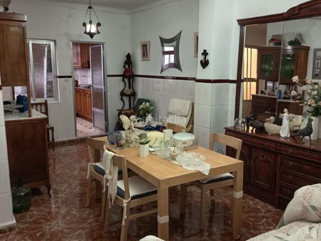 Casa en venta en Mengíbar. Casa en venta en Mengíbar, 3 dormitorios. Casas.