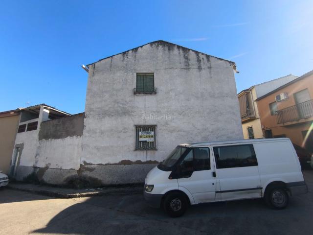 Casa en venta en Mengíbar. Casas.