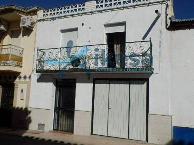 Casa en Venta en Mengíbar