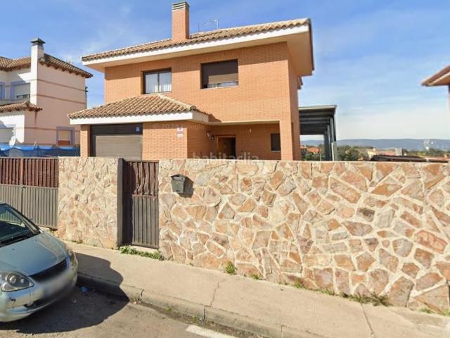 Casa en venta en Méntrida. OPORTUNIDAD DE INVERSIÓN EN MÉNTRIDA. Casas.