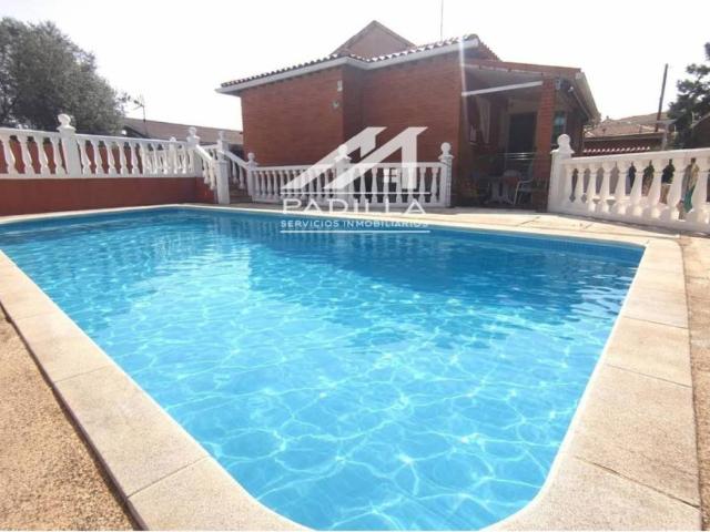 Casa en Venta en Méntrida