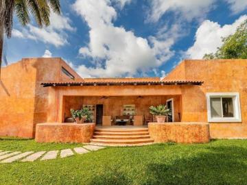 CASA EN VENTA EN MÉRIDA, TEMOZÓN NORTE RESIDENCIA DE LUJO