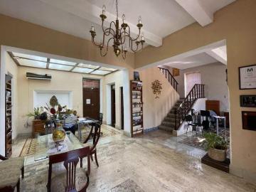 CASA EN VENTA EN MÉRIDA YUCATÁN EN LA AVENIDA COLÓN A METROS DE PASEO DE MONTEJO
