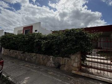 Casa en venta, en Mérida, Col. Campestre