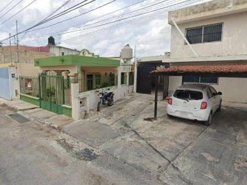 CASA EN VENTA EN MERIDA COL. DIAZ ORDAZ