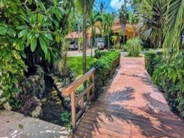 CASA EN VENTA EN MERIDA / F 2130, 3 REC. CLUB DE GOLF LA CEIBA $15,800,000