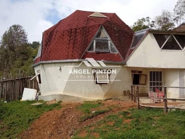 Casa en Venta en Mérida Mérida 180 m2. 4 hab