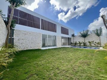 CASA EN VENTA EN MERIDA, PRIVADA EL ORIGEN, MOD 659 CON ALBERCA