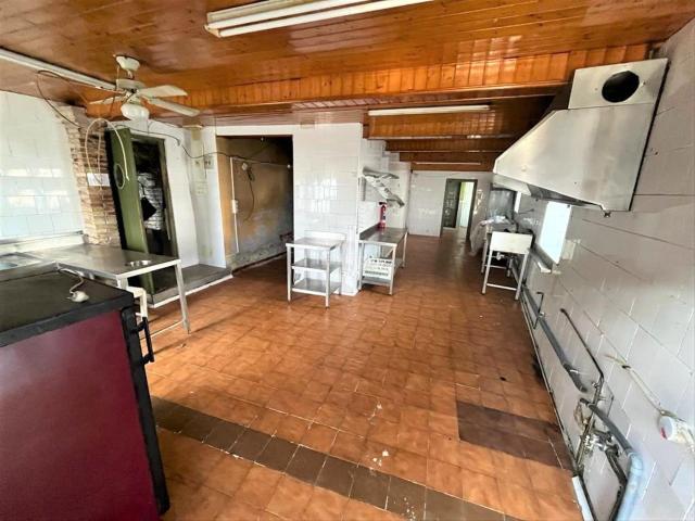 Casa en venta en Meruelo. Casa en venta en Maeda, 4 dormitorios. Casas.