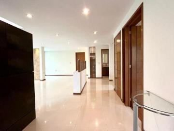 CASA EN VENTA EN METEPEC