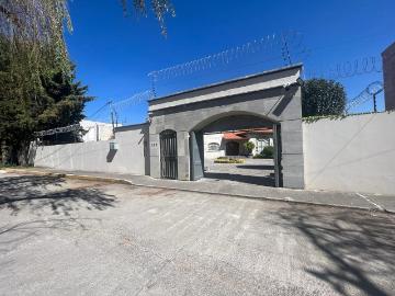 CASA EN VENTA EN METEPEC