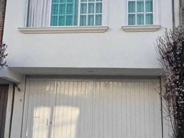 Casa en Venta en Metepec, Estado de Médxico
