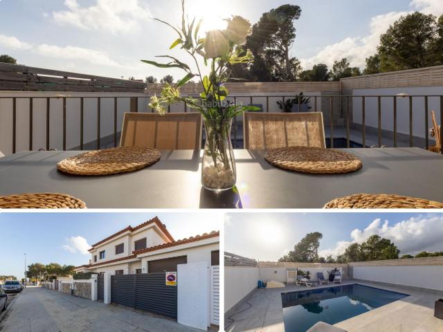 Casa en venta en Miami Platja, Centre Costa Dorada. Exclusiva Apialia Costa Daurada Vivienda pareada con piscina en Miami Platja Descubre esta magnífica vivienda pareada situada en. Casas Miami.