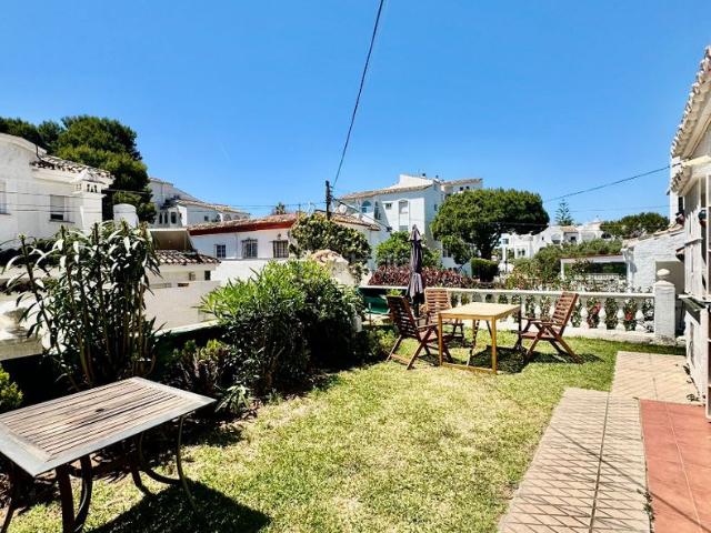 Casa en venta en Mijas, Calahonda. CASA INDEPENDIENTE CON GRAN POTENCIAL. Casas.