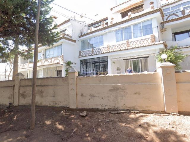 Casa en venta en Mijas, Calahonda. Casas.