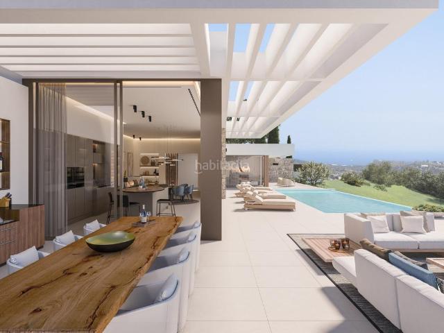 Casa en venta en Mijas, El Faro de Calaburra Chaparral. Villa contemporánea en venta en La Reserva de la Cala Golf, Mijas, España. Casas.