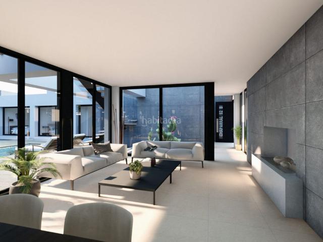 Casa en venta en Mijas, El Faro de Calaburra Chaparral. Exclusivas Villas Contemporáneas junto al Mar. Casas.