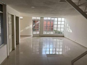 Casa en venta en Militar Marte