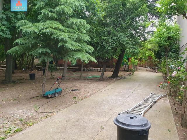 Casa en venta en Mingorría. MAGNÍFICA PARCELA DE 3100M2 URBANA CON CONSTRUCCIÓN DE 420M2. Casas.