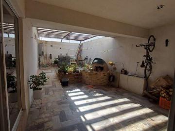 CASA EN VENTA EN MIRAVALLE