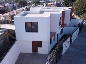 Casa en venta en Miravalle, Guadalajara