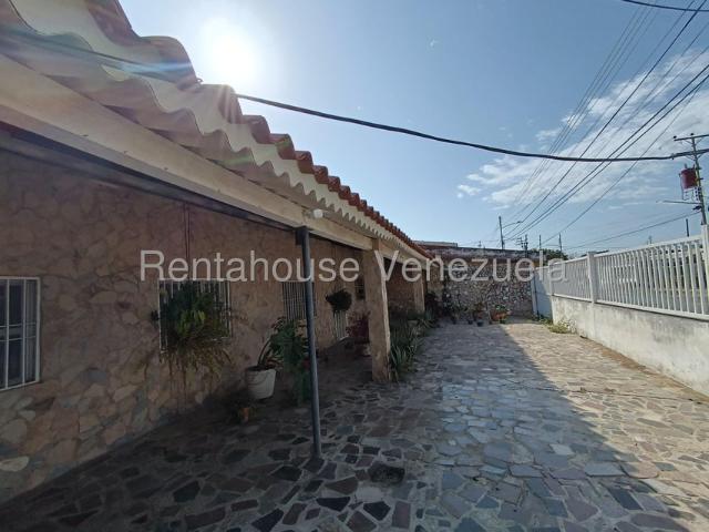 Casa en Venta en Miraflores, Cabimas