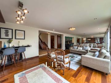 Casa en venta en Miraflores a $577,000