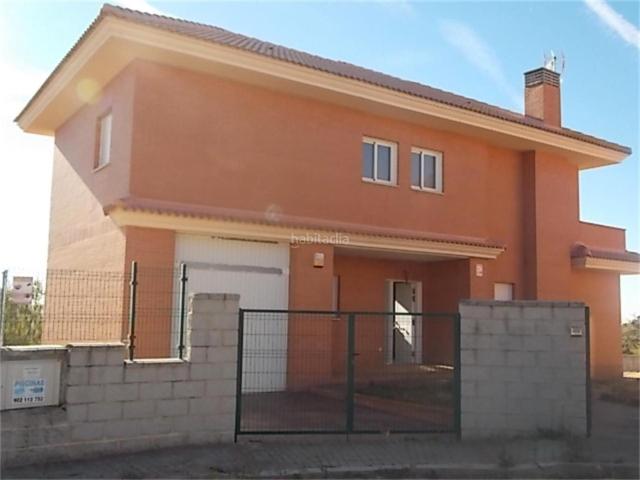 Casa en venta en Miraflores de la Sierra. Casas Miraflores de la.
