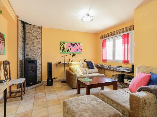 Casa en venta en Moclín. Casa de Ensueño en TOZAR Moclín Dos Hogares en Uno. Casas.