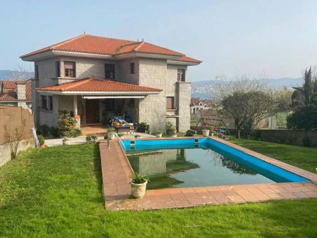 Casa en Venta en Moaña