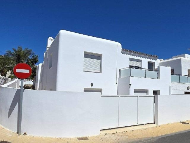 Casa en Venta en Mojácar