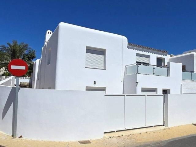Casa en Venta en Mojácar