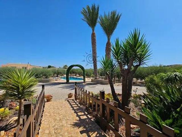 Casa en Venta en Mojácar