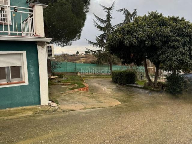 Casa en venta en Molar El. El hogar donde desconectar: finca rústica con casa, piscina y jardín. Casas Molar.