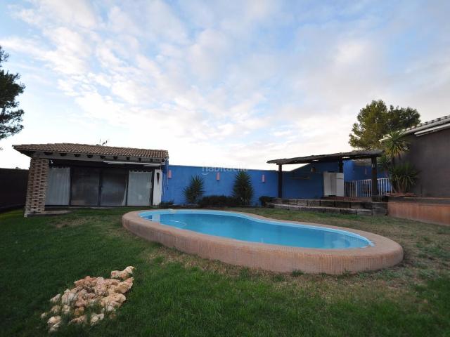 Casa en venta en Monòver. Casas.
