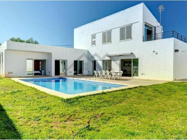 Casa en Venta en Moncada