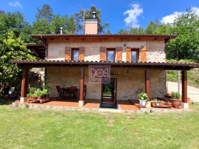 Casa en venta en Mondariz. Casas.